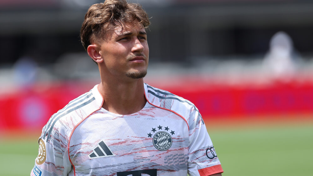 How Bayern Signed Tom Bischof